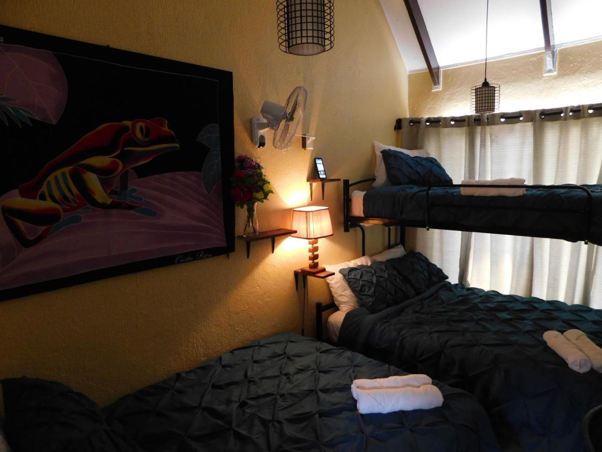 جاكو Condo Villa B27 Sleeps Five People - B28 Sleeps Six People - Price Includes Housekeeping Fees Not Taxes - Very Close To The Pool And Beach! المظهر الخارجي الصورة