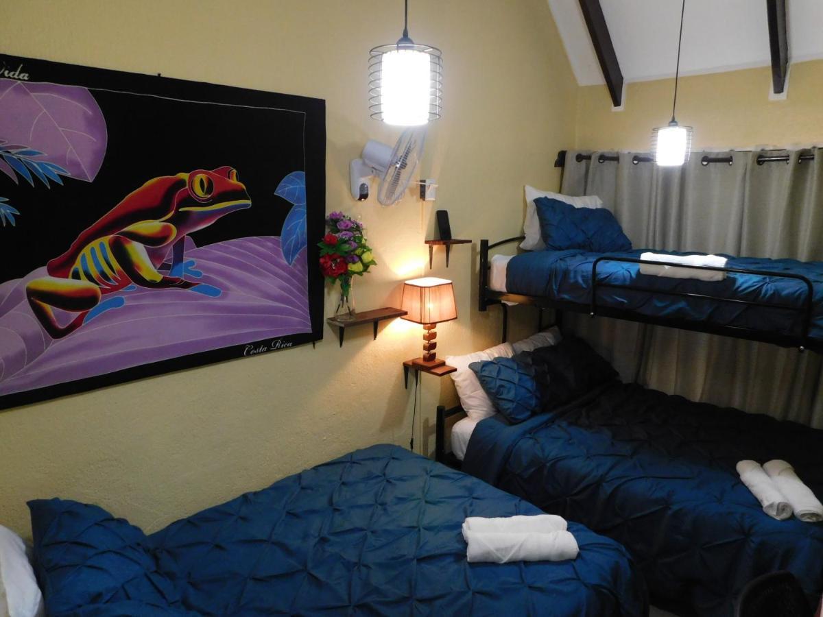 جاكو Condo Villa B27 Sleeps Five People - B28 Sleeps Six People - Price Includes Housekeeping Fees Not Taxes - Very Close To The Pool And Beach! المظهر الخارجي الصورة